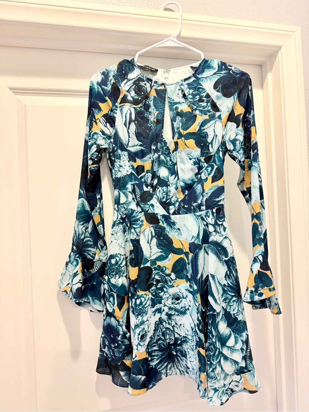 bebe Floral Fit & Flare Mini Dress Bell Sleeve Blue Teal Yellow Size 0